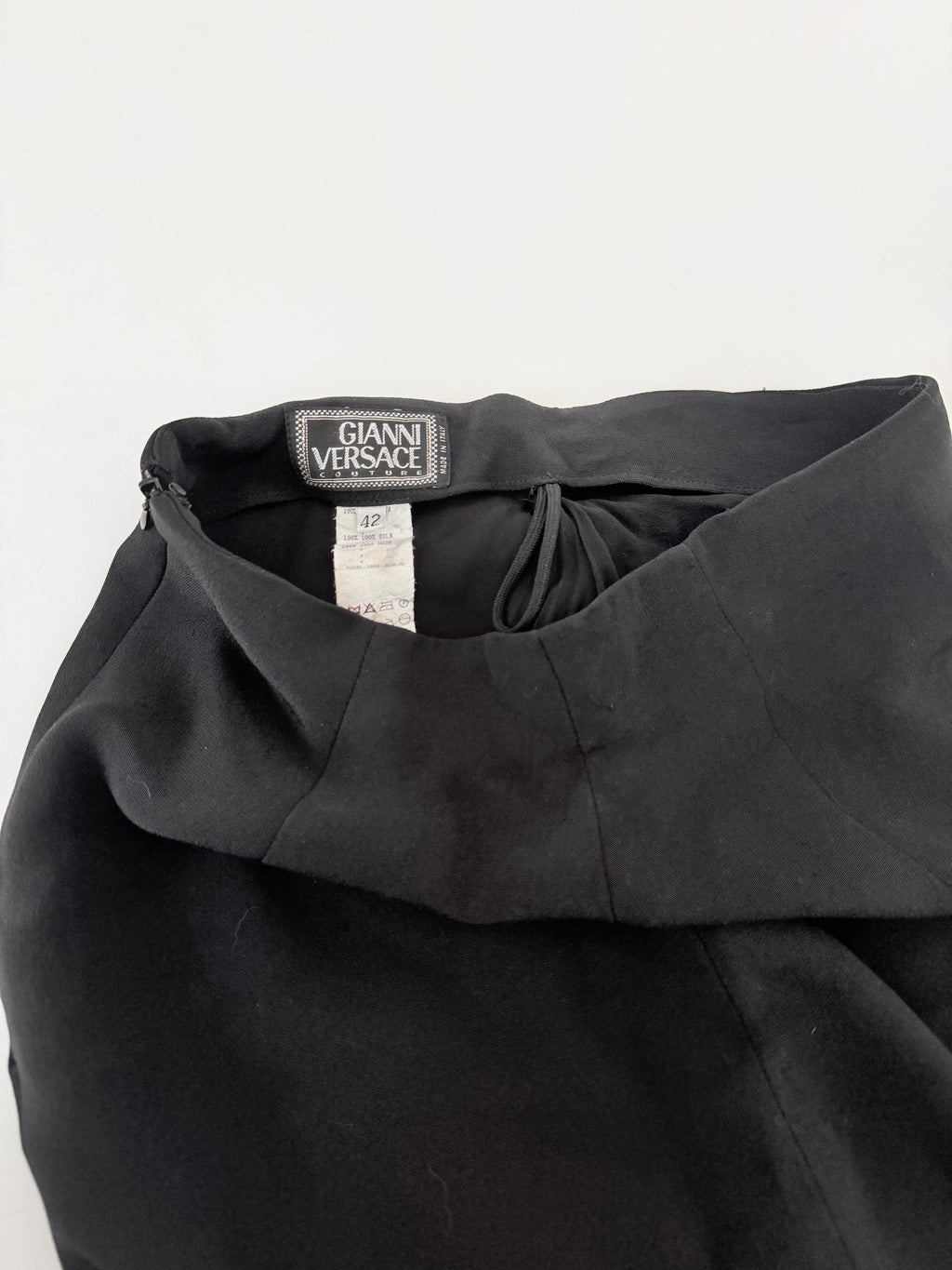 Gianni Versace Couture Fitted Column Skirt