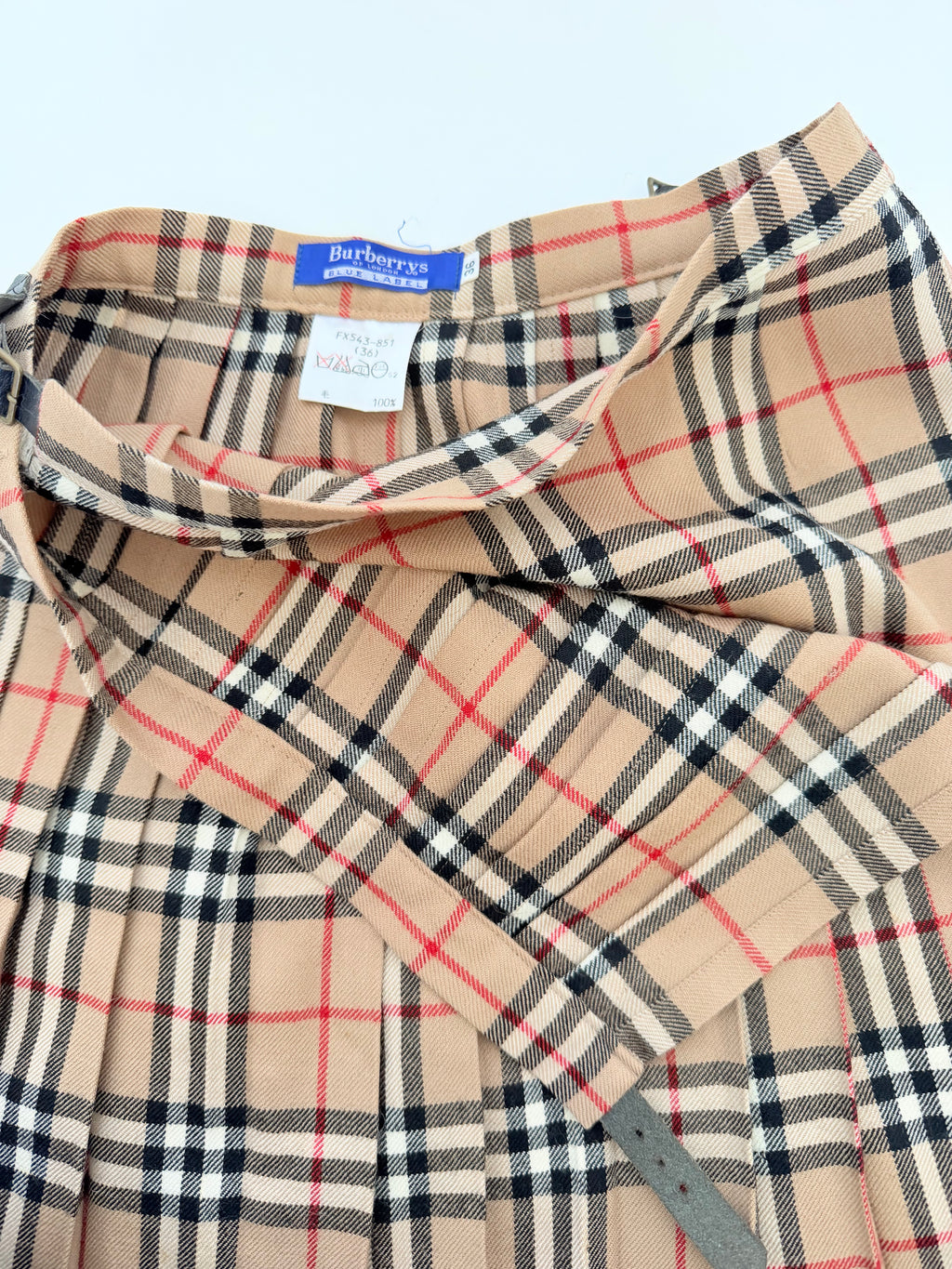 Burberry Blue Label Checks Skirt in size 36