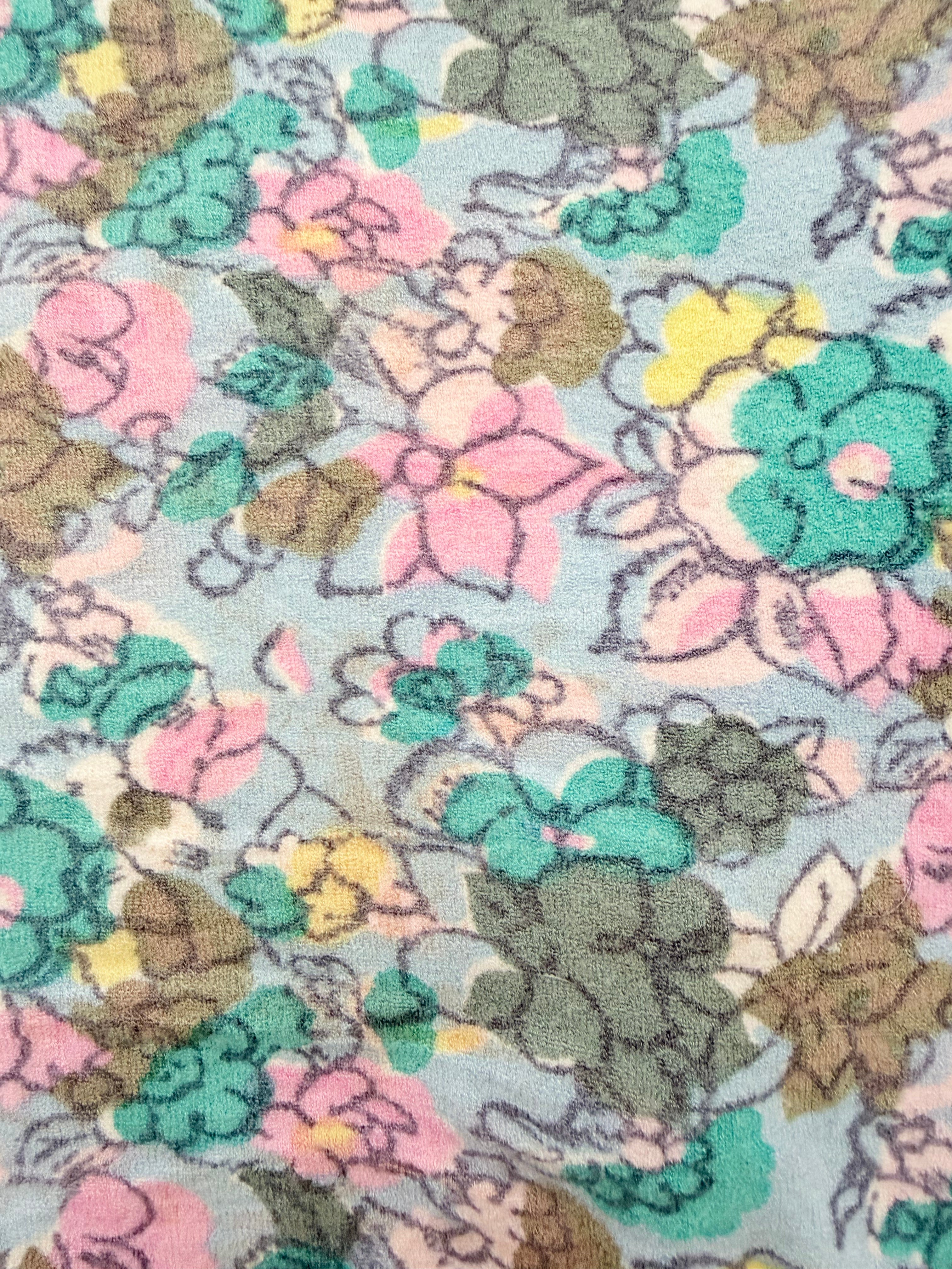 Anna Molinari Cardigan Blouse with Floral Details