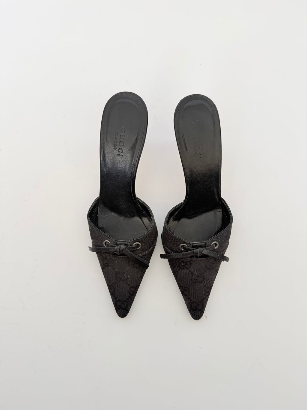 Gucci Monogram Bow Mules in Black in size 34