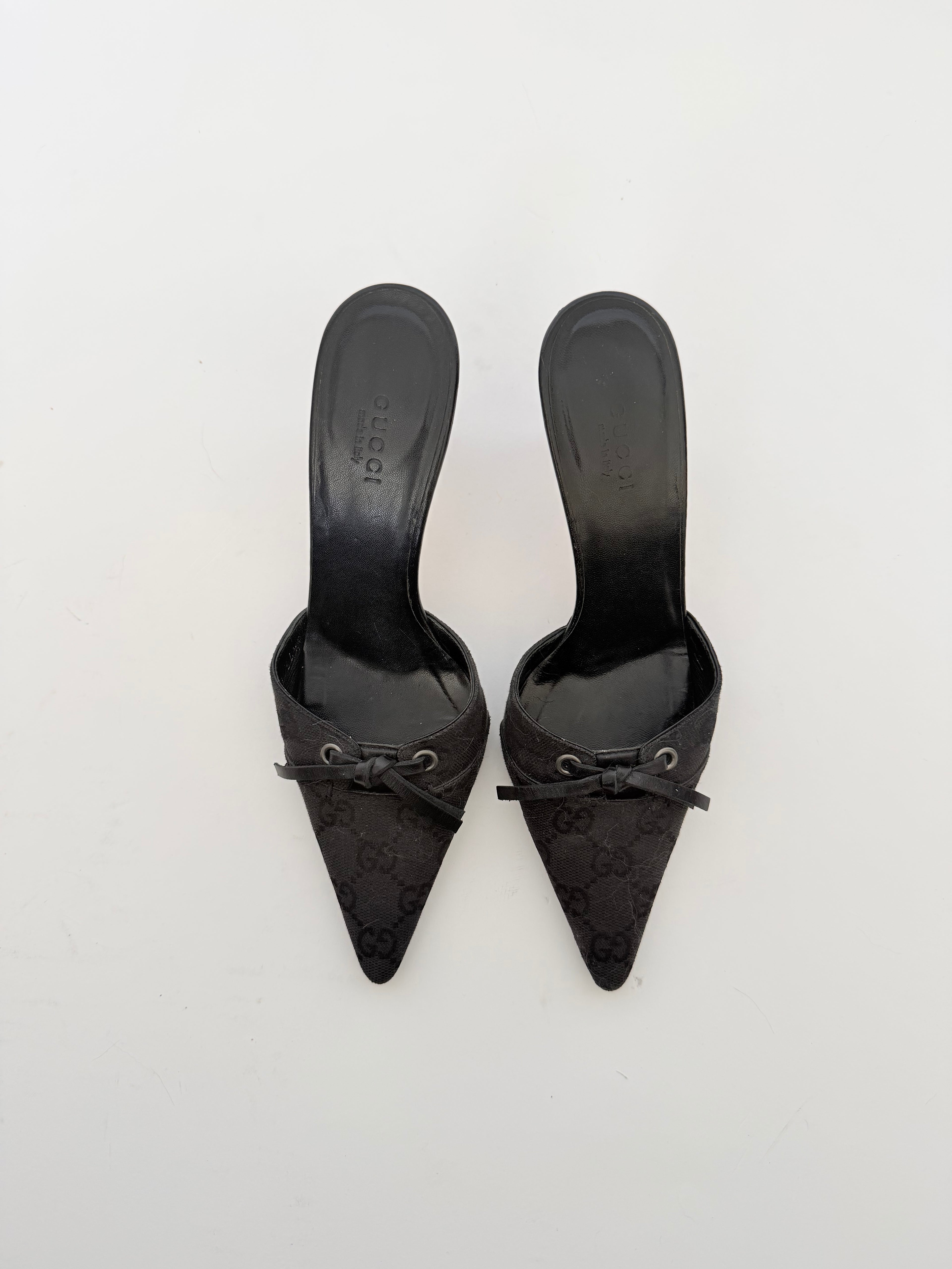 Gucci Monogram Bow Mules in Black in size 34