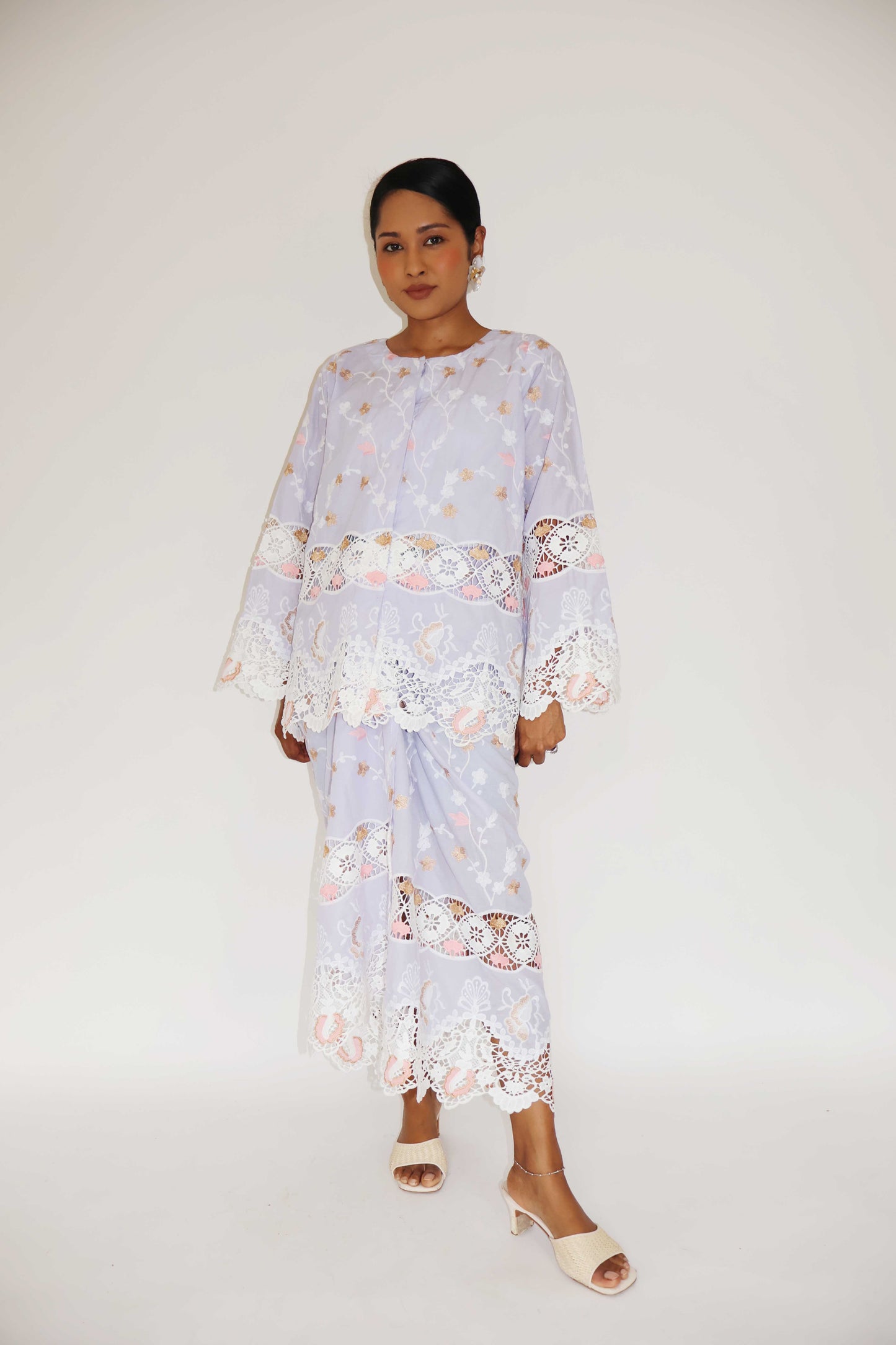 Seroja Kurung Kedah in Lilac